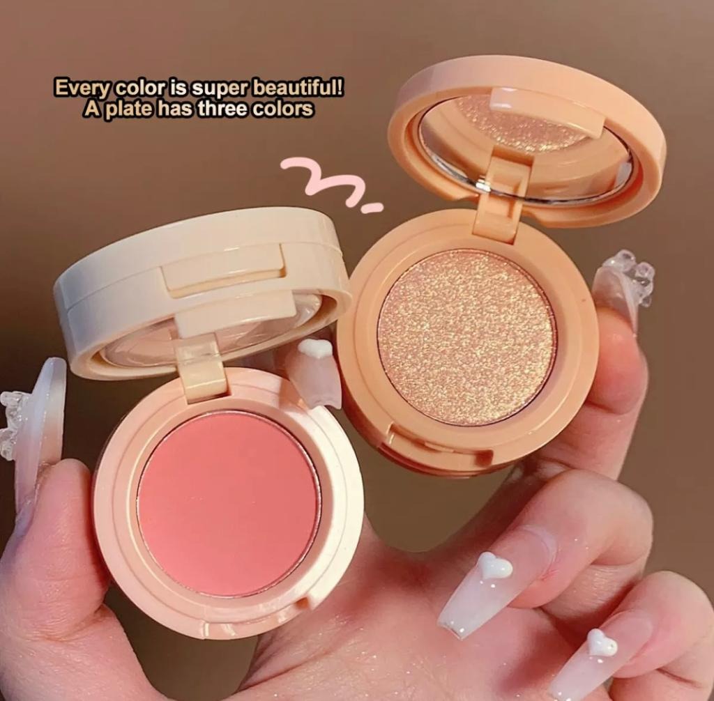 Blusher & Highlighter Kit – 3-in-1 Palette | Professional Makeup for Eyes & Cheeks